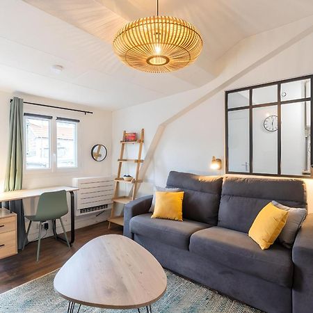 La Parenthese Sous Les Toits Apartman Fontainebleau Kültér fotó